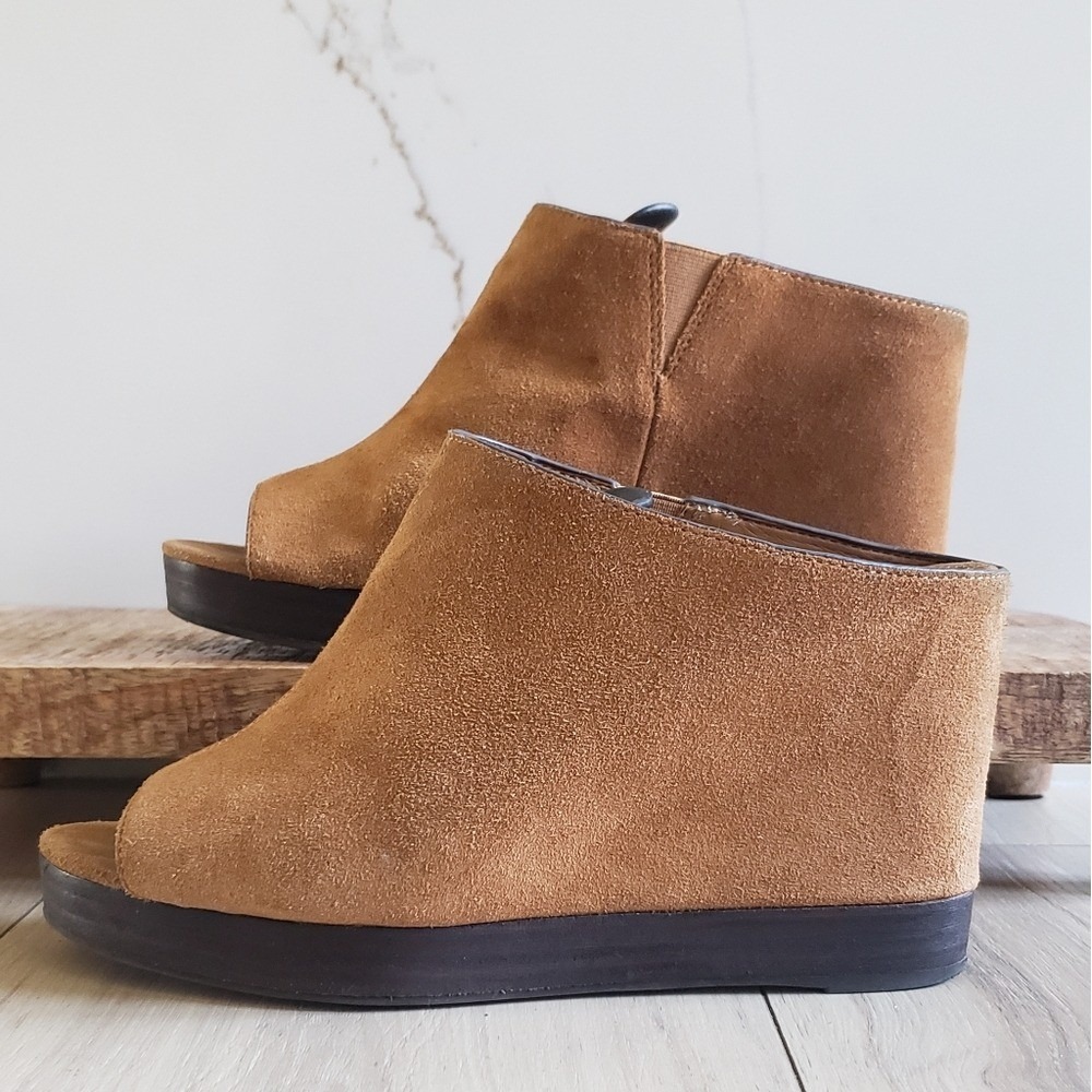 Franco Sarto Mariam Wedge Booties Womens 8.5M Tan Suede Peep Toe